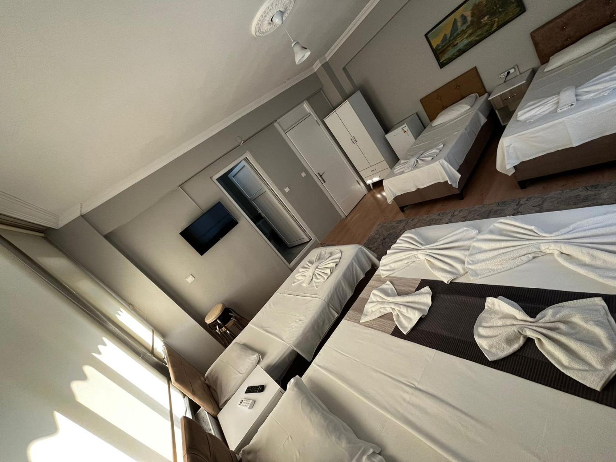 Mht Otel أديرني المظهر الخارجي الصورة